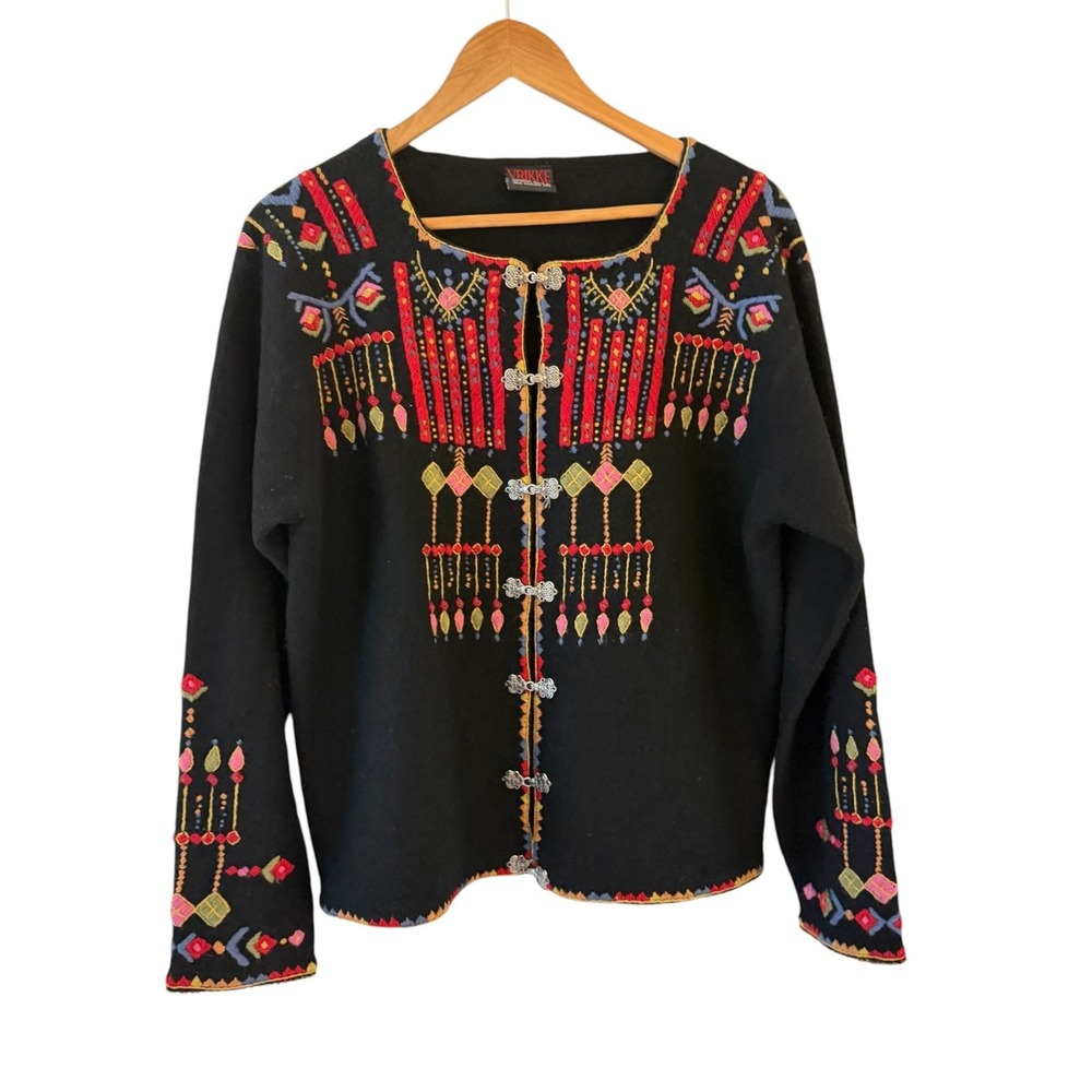 Vrikke 100% Wool Embroidered Cardigan Sweater Womens L Black Nordic Apres Ski